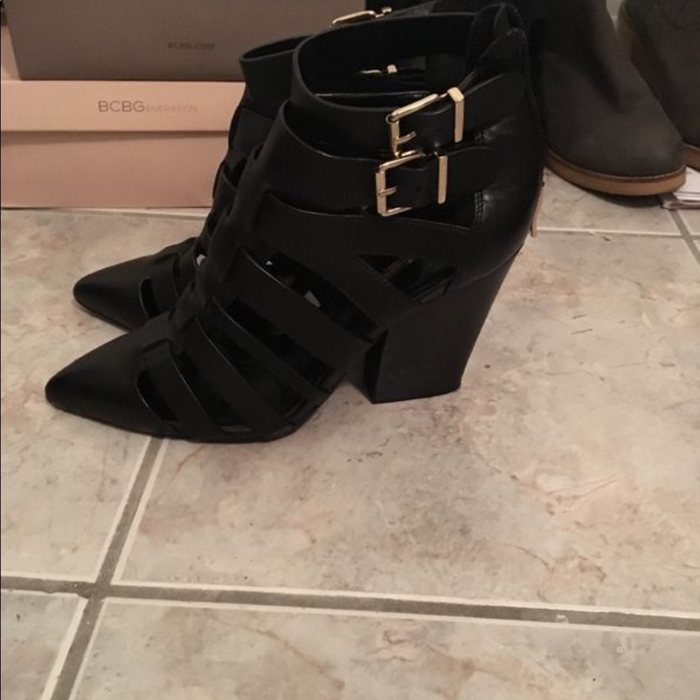 BCBG black block heels